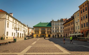 Krakow, Polonya - 08 / 08 / 2020 - Krakow 'daki tarihi sokaklar