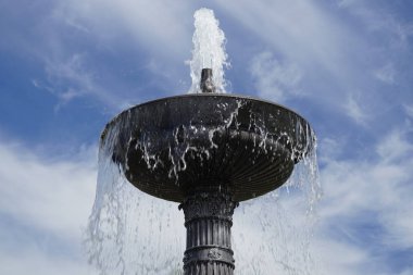 Brunnen in Stuttgart vor dem Neuen Schloss