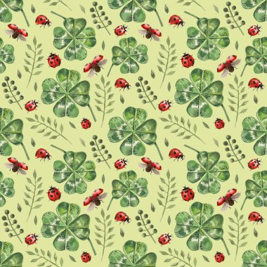 Uğur böcekleri ve tarla bitkileri kullanan çiçek ve yonca yapraklarıyla kusursuz bir arka plan. İyi şanslar sembolleri. Duvar kağıdı için arkaplan şablonu olarak kullanılabilir, kumaşlara baskı, vs..