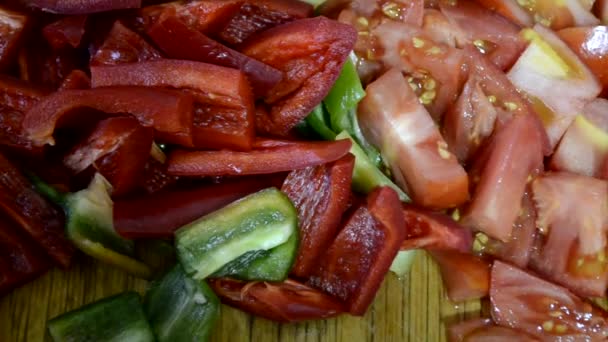 Video Grönsaker Bulgariska Tomater Och Paprika — Stockvideo