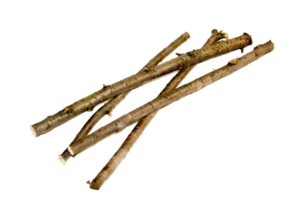 Drewniane patyki wiśniowe na białym tle. — Zdjęcie stockowe