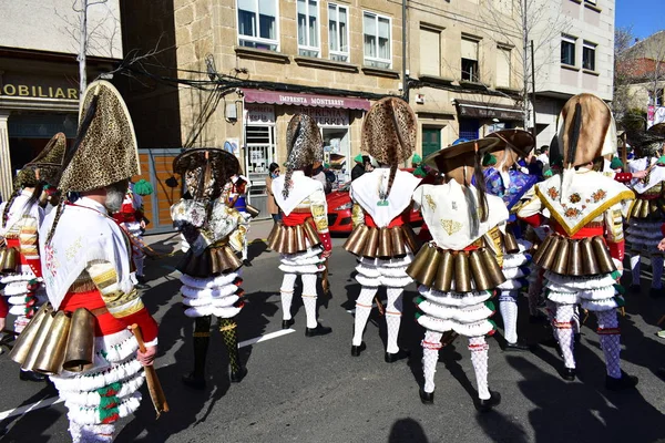 Famoso Carnevale Sfilata Strada Verin Con Costumi Sigari Provincia Ourense — Foto Stock