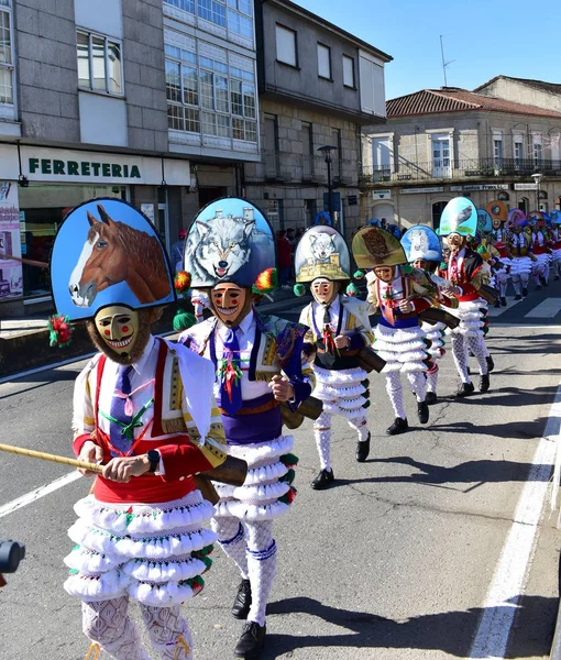 Verin Španělsko Únor 2019 Slavný Karneval Pouliční Průvod Cigarrons Kostýmy — Stock fotografie