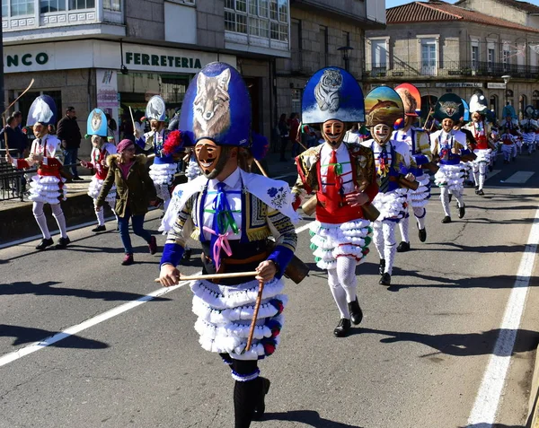 Famoso Carnevale Sfilata Strada Verin Con Costumi Sigari Provincia Ourense — Foto Stock