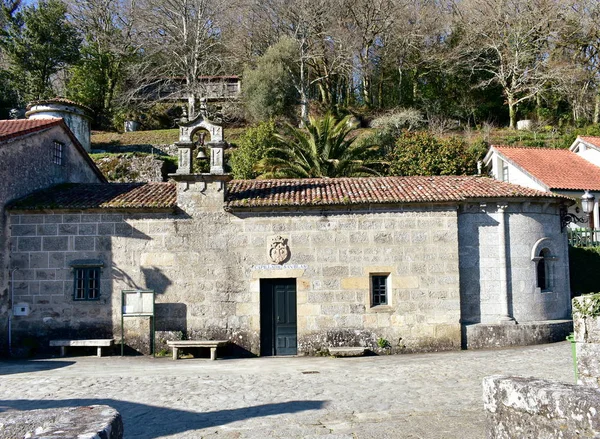 Capilla San Blas Con Jardines Árboles Ponte Maceira Coruña Galicia —  Fotos de Stock