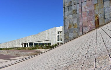 Cidade da Cultura de Galicia Peter Eisenman tarafından tasarlandı. Santiago de Compostela, İspanya. 28 Temmuz 2019.