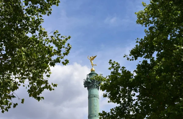 Colonne Juillet Place Bastille Estátua Dourada Genie Liberte Close Paris — Fotografia de Stock