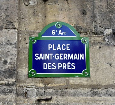 Saint-Germain des Pres caddesindeki tabelayı kapatın. Paris, Fransa. 