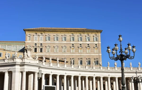 Berninis Colonnade Apostoli Palota Pápai Apartmanokkal Szent Péter Téren Róma — Stock Fotó