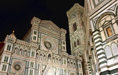 Geceleri Santa Maria del Fiore Katedrali. Floransa. İtalya.