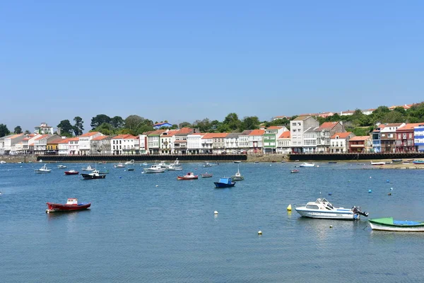 Fishing Village Wooden Boardwalk Colorful Houses Boats Blue Sky Mugardos — Stock Photo, Image