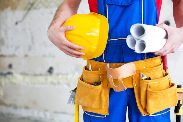 Visar Konstruktion Redskap Närbild Arbete Kostym Skydd Hjälm Verktygsbälte Läge — Stockfoto