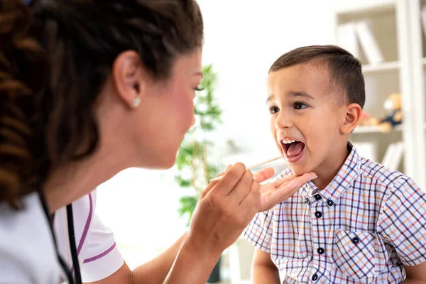 Well Trained Physician Checking Throat Kid Using Wooden Throat Stick — Stock Photo, Image