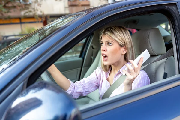 Jovem Choque Durante Condução Por Causa Sua Condução Irresponsável — Fotografia de Stock