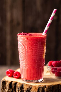 Sağlıklı smoothie içecek temel besin ve di ile dolu