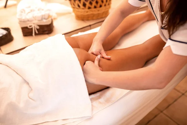 Sexy Ass Massage Spa Concept Cellulite Reduction — Stockfoto