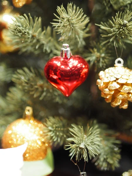 Dag Kerstcadeau Afsnijdsels Decoratie Vak Gekleurde Ballen Sneeuwbol Bell Notenkraker — Stockfoto