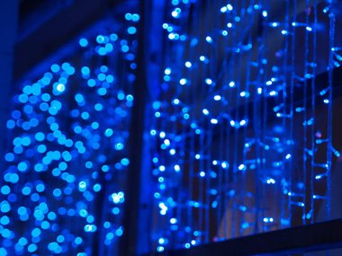 Bokeh etkisi ışık arka plan mavi