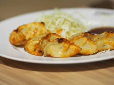 Japon kızarmış köfte sosu pot çıkartmalar