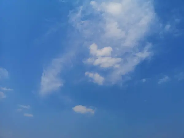 Awan Putih Langit Biru Berawan Latar Belakang Alam — Stok Foto