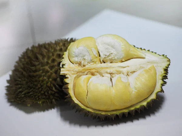 Tajski Owoc Żółty Dojrzałe Durian Kolczastej Zieleni — Zdjęcie stockowe