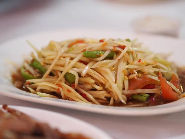 Papaya Salad Thai Food White Plate Table — Stock Photo, Image