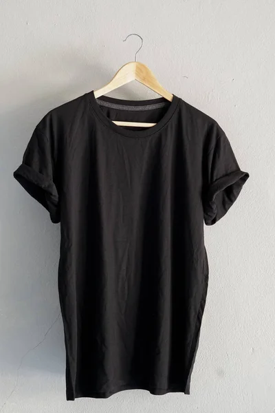 Ρετρό Δίπλωση Μαύρο Βαμβάκι Shirt Ρούχα Μακάδι Επάνω Πρότυπο Για — Φωτογραφία Αρχείου