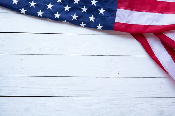 Antike amerikanische Flagge schwenkt Muster Hintergrund in rot blau weiß — Stockfoto