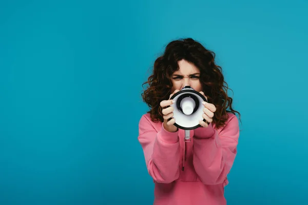 Curly Redhead Girl Covering Face Megaphone While Screaming Blue — Stock Photo, Image