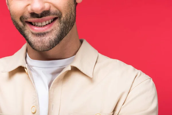 Vista Recortada Del Hombre Barbudo Sonriendo Aislado Rosa — Foto de Stock