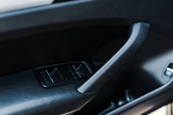 Modern Arabada Düğmeleri Yakın Siyah Otomobil Kapı Kolu — Stok fotoğraf