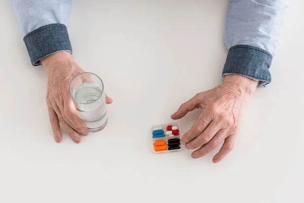 Cropped View Senior Man Holding Glass Water Pills Hands — Stock Photo, Image