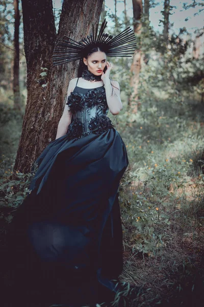 Elegant Woman Witch Costume Crown Head Looking Away — Stock Photo, Image