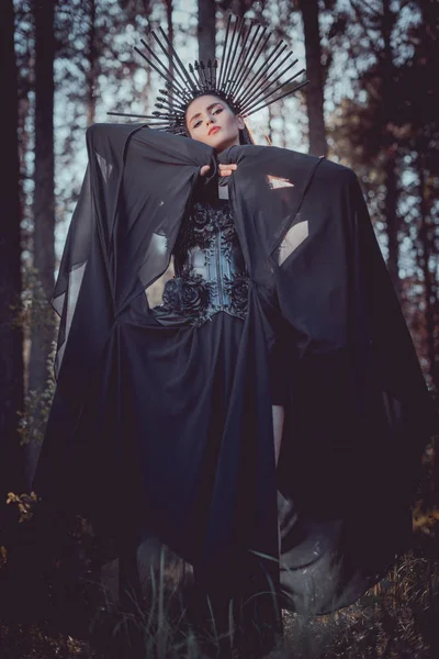 Low Angle View Woman Witch Costume Crown Head Holding Hands — Stock Photo, Image