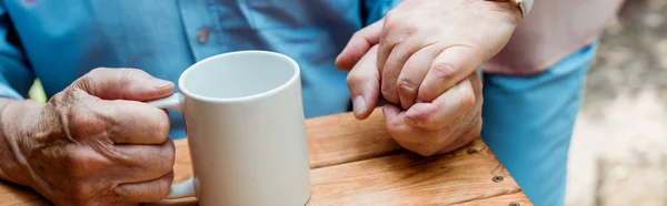 Panoramic Shot Man Holding Hands Retired Wife — Stock Photo, Image