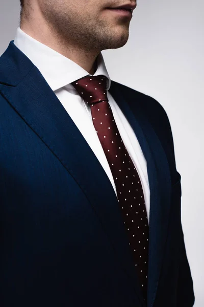 Vista Parziale Uomo Affari Fiducioso Giacca Cravatta Isolato Grigio — Foto Stock