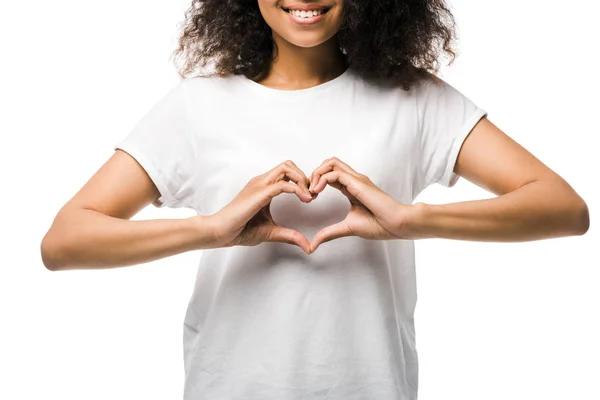 Vista Ritagliata Felice Ragazza Afro Americana Mostrando Cuore Con Mani — Foto Stock