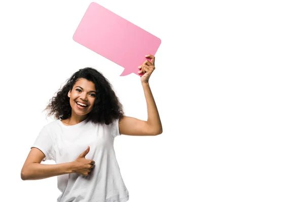 Menina Americana Africana Alegre Segurando Bolha Fala Rosa Mostrando Polegar — Fotografia de Stock