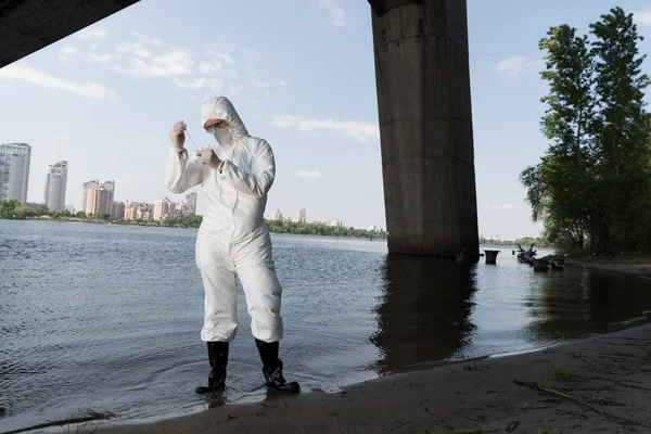 Full Length View Water Inspector Protective Costume Respirator Taking Water — Stock Photo, Image
