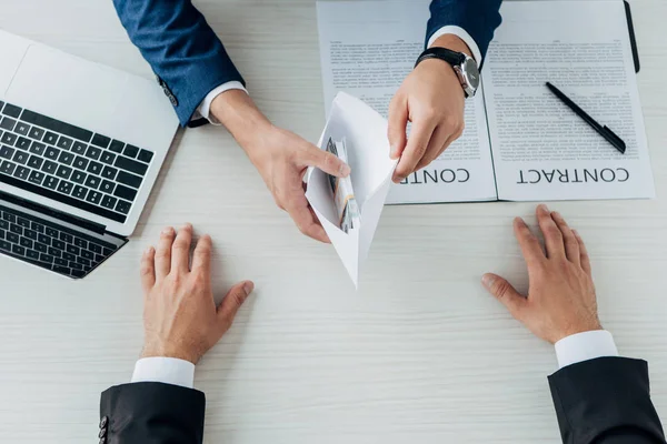 Top View Man Holding Envelope Money Business Partner Laptop — Stock Photo, Image