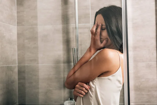 Lonely Depressed Woman Covering Face Crying Shower Copy Space — Stock Photo, Image