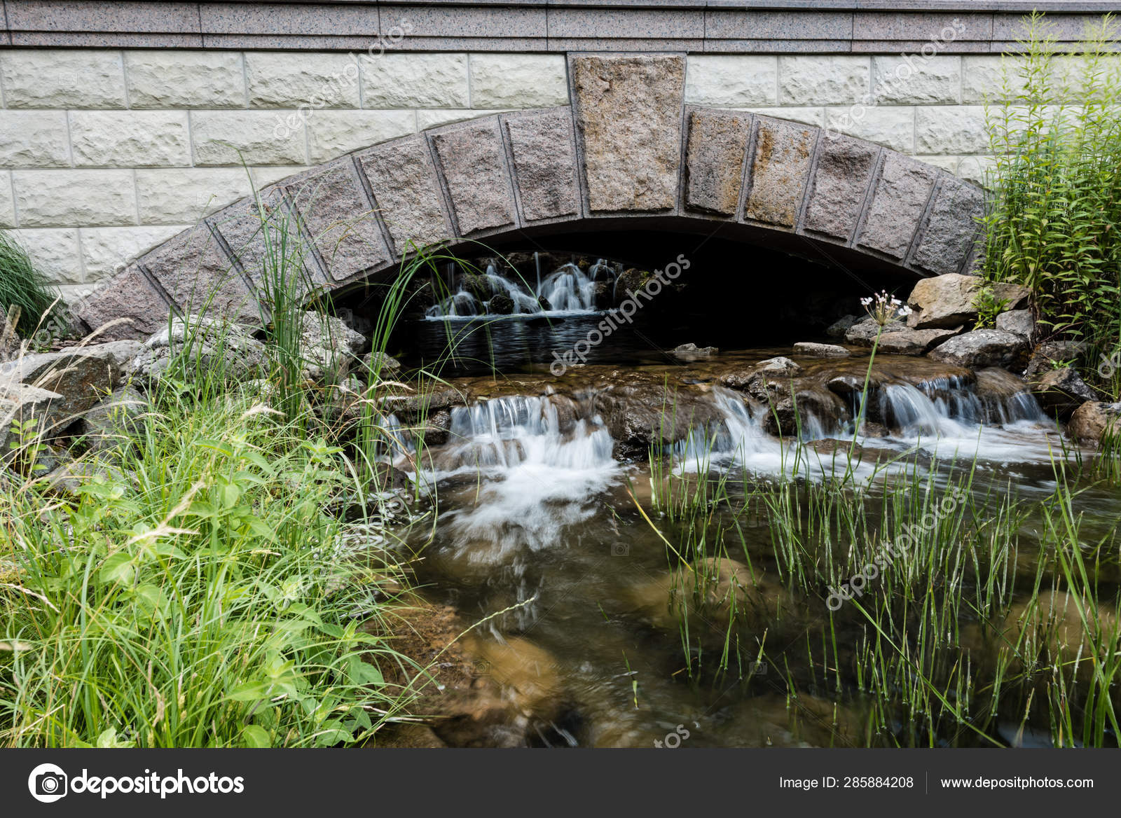 Stone Bridge Steam Water Flowing Rocks Park Stock Photo Image By C Haydmitriy