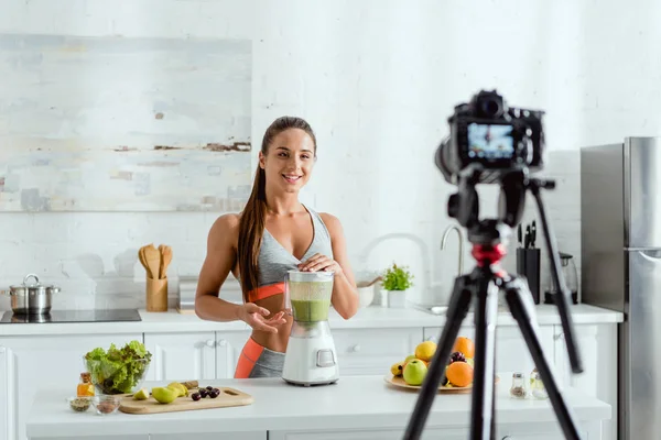 Selective Focus Cheerful Woman Blender Smoothie — Stock Photo, Image