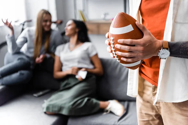 Selective Focus Man Holding Rugby Ball Apartment — Stock Photo, Image