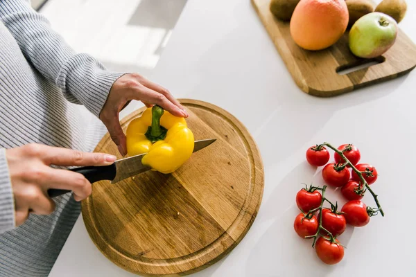 Cropped View Young Woman Cutting Paprika Vegetables Fruits — Stock Photo, Image