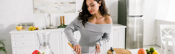 Panoramic Shot Happy Woman Holding Glass Bowl — Stock Photo, Image