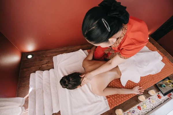 High Angle View Masseur Doing Neck Massage Woman Spa Salon — Stock Photo, Image