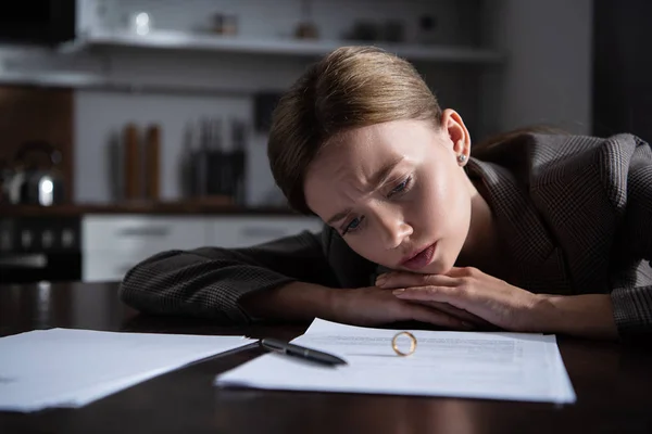 Sad Young Woman Table Divorce Documents — Stock Photo, Image