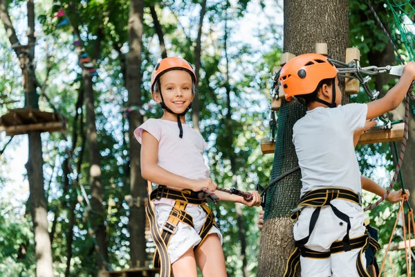 Happy Kid African American Boy Safety Equipment Adventure Park — Stock Photo, Image