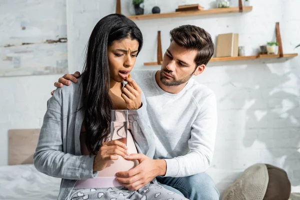 Handsome Man Looking Pregnant African American Woman Taking Pill Holding — Stock Photo, Image